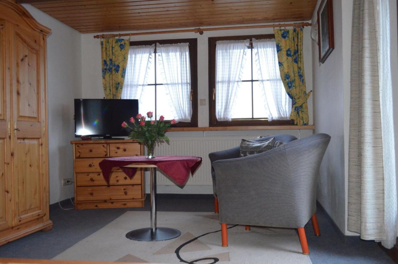 Pension Schueler Bonndorf im Schwarzwald Esterno foto